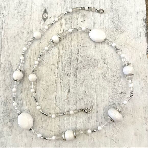 Silver tone white and clear beaded necklace - Picture 3 of 9